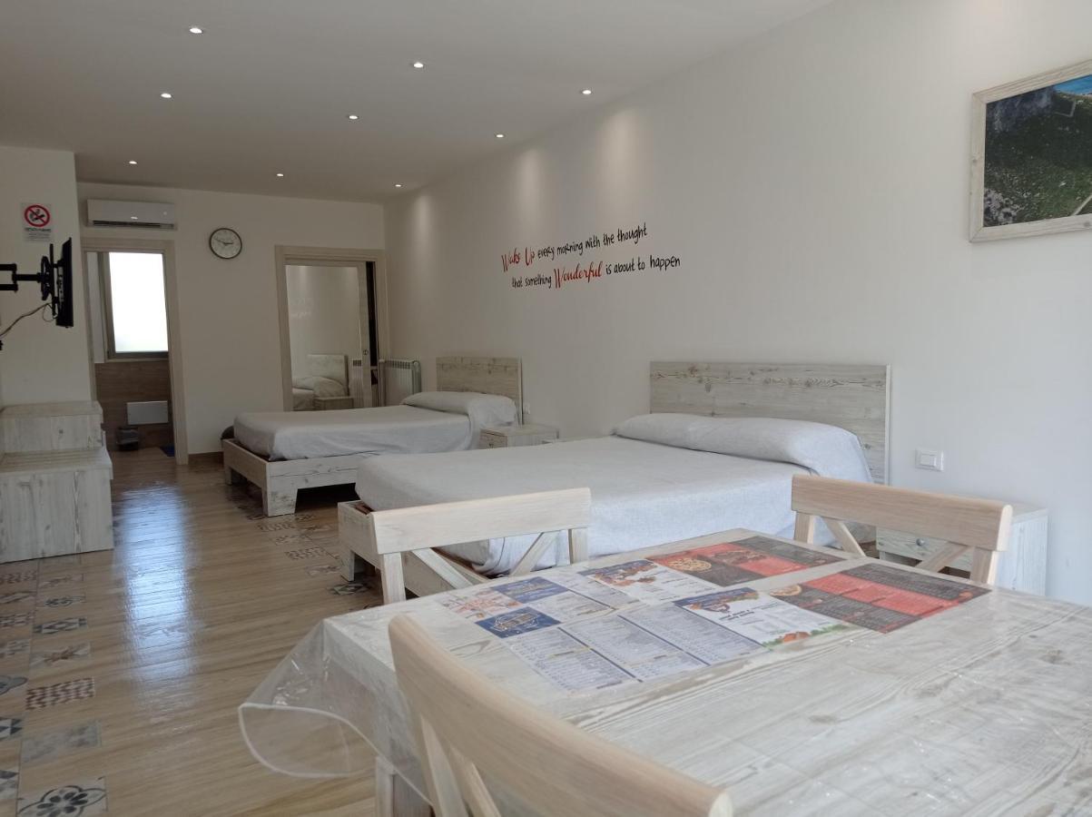 Sicily Rooms Appartamenti Каріні Номер фото