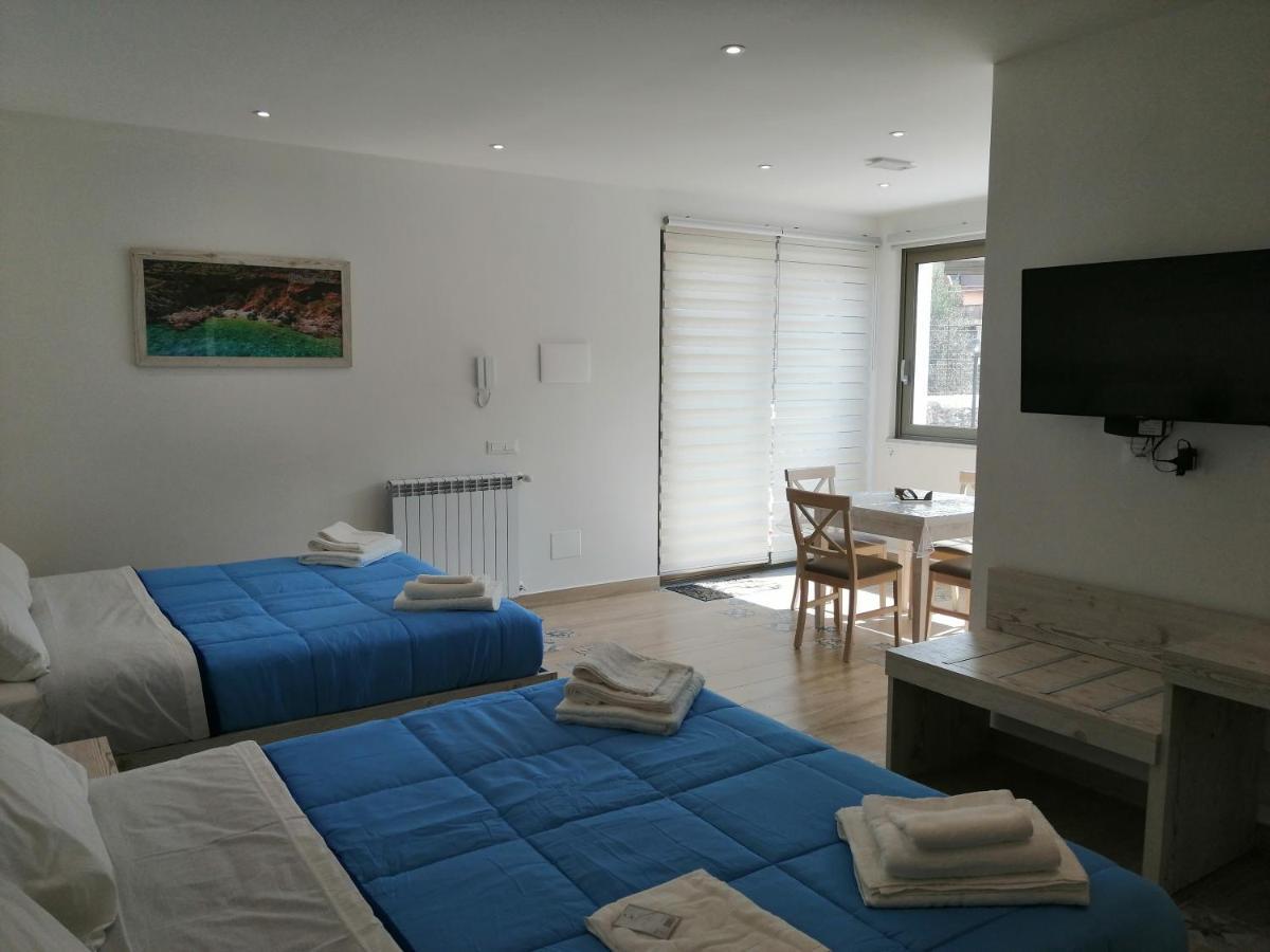 Sicily Rooms Appartamenti Каріні Екстер'єр фото