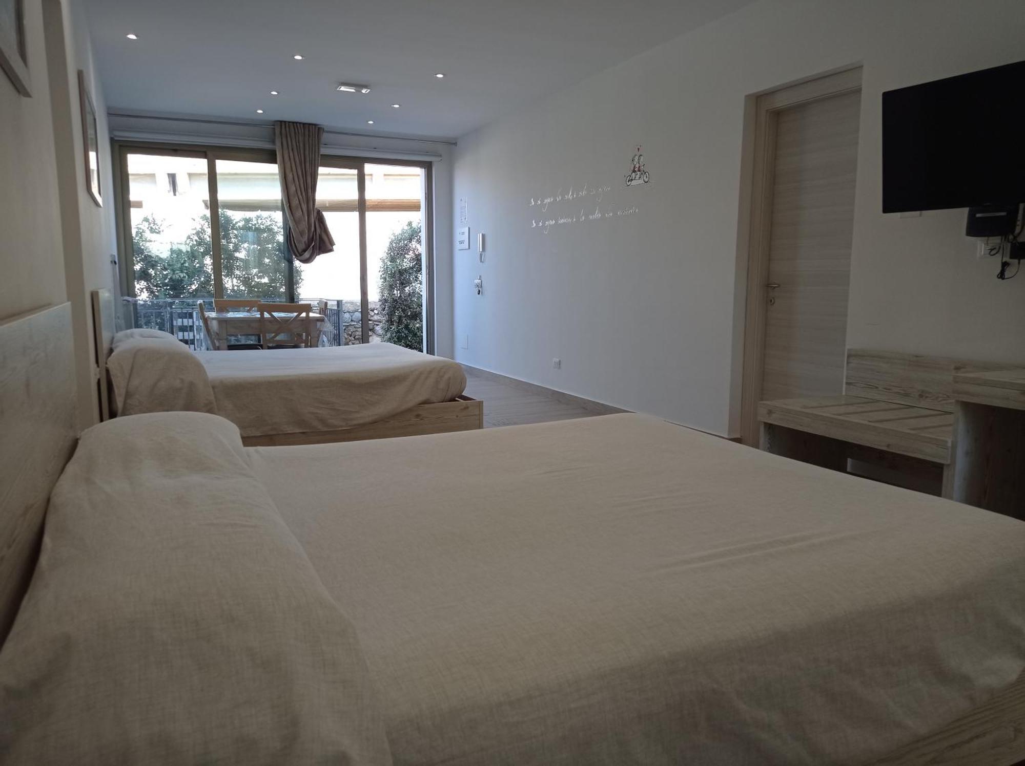 Sicily Rooms Appartamenti Каріні Номер фото