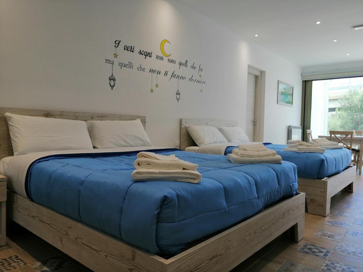 Sicily Rooms Appartamenti Каріні Екстер'єр фото